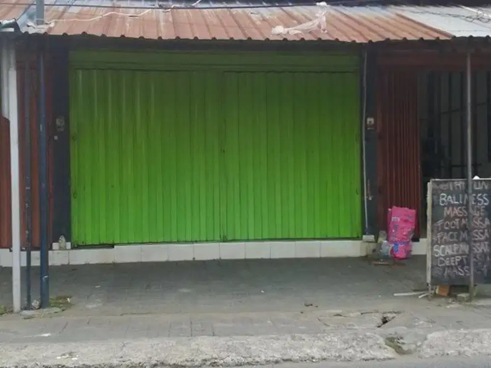 Toko 1 Lantai Lokasi di Pusat Kota Disewakan, Kerobokan Kelod Area