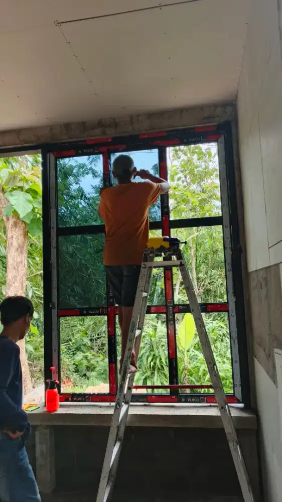 Outlet sticker & kaca film gedung