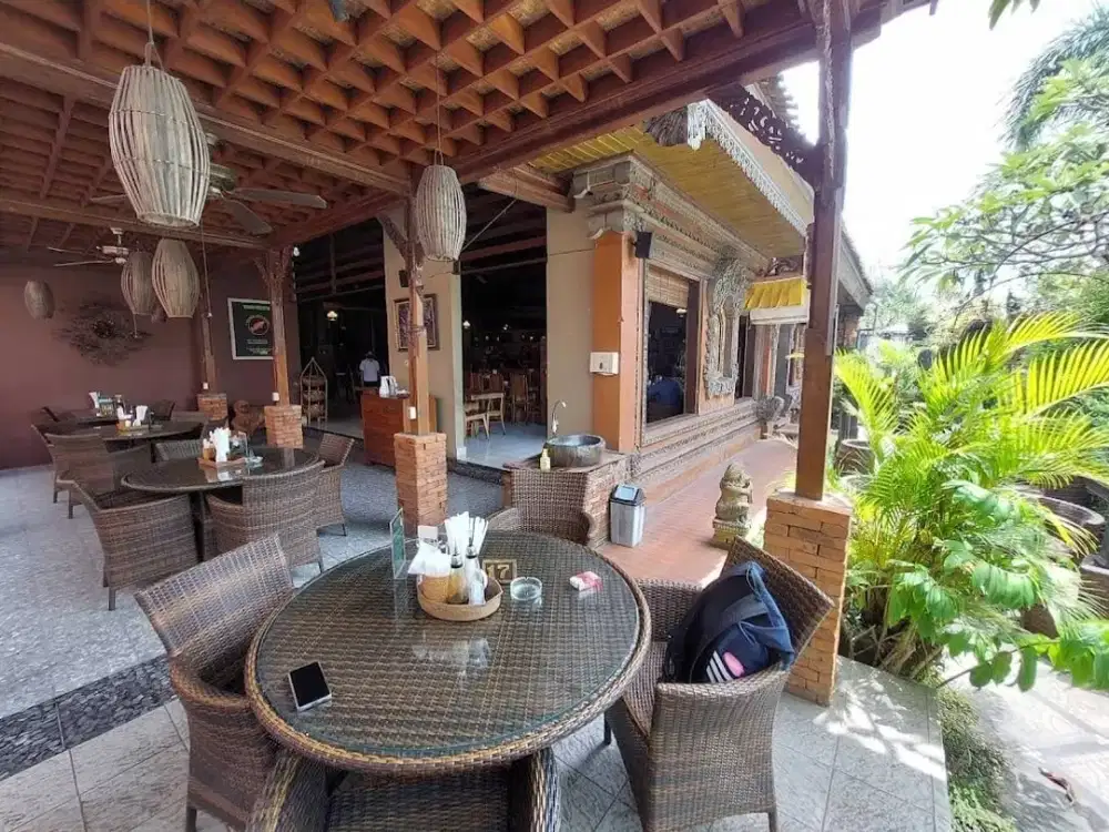 LOKASI PREMIUM!! Guest House 7 Kamar di Sentral Ubud – Jalan Kaki ke Pison Ubud