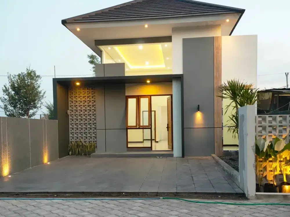 RUMAH DESAIN MEWAH, TANAH LUAS DI NGAGLIK, SLEMAN