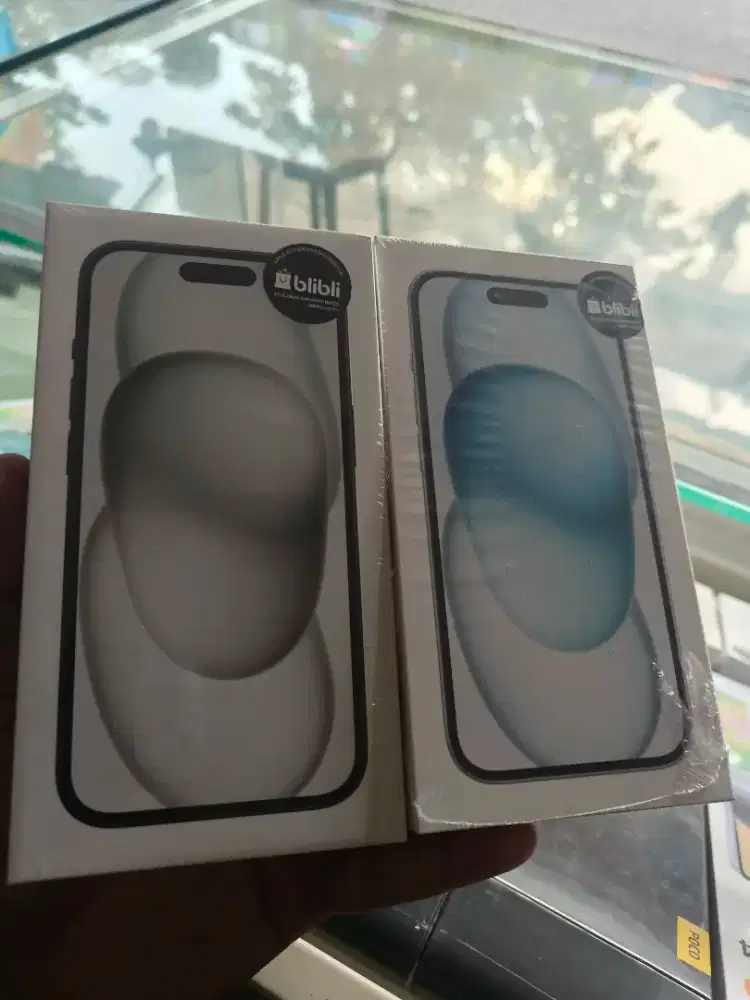 New iPhone 15 128gb garansi resmi 1 tahun ibox