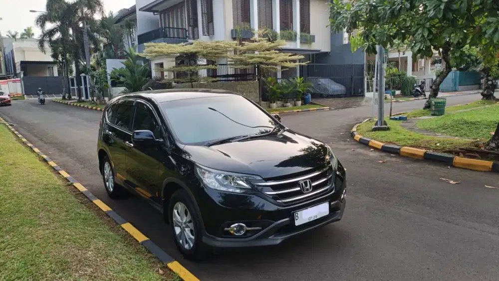 Honda CRV 2.0 RM1-AT 2013 ( Mobil simpan di GARASI ) ,BBM Pertamax,BSD