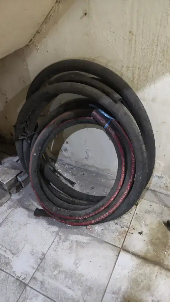 Pipa selang pln pdam