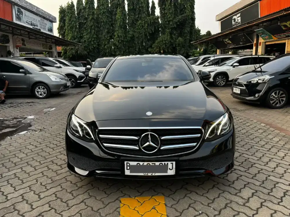 MERCEDEZ BENZ MERCY E300 2016 SUPER ANTIK KILOMETER 13 RB
