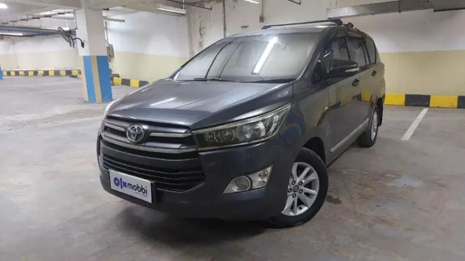 Toyota Kijang Innova 2.0 G Luxury Bensin-MT 2016 Abu