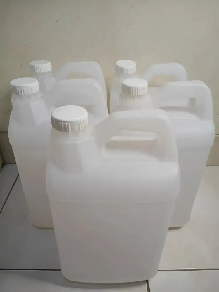 Derijen bekas 5 liter jerigen bekas 5 liter bersih