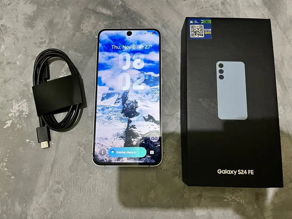 Samsung galaxy S24 FE 8/256 icy blue