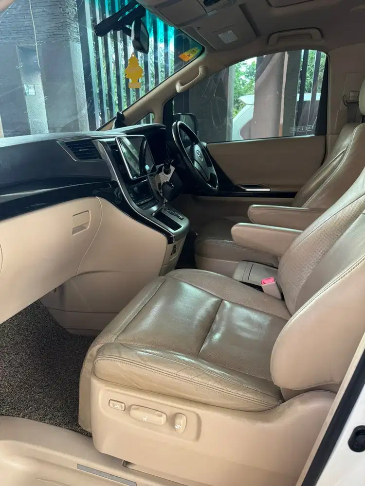 Toyota Alphard 2012 Bensin