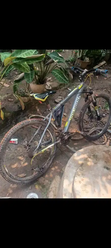 Jual cepat Sepeda MTB polygon monarch 4