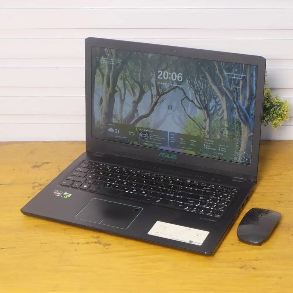 GAMING ASUS VIVOBOOK F570Z Ryzen 5 GTX 1050 RAM 16GB
