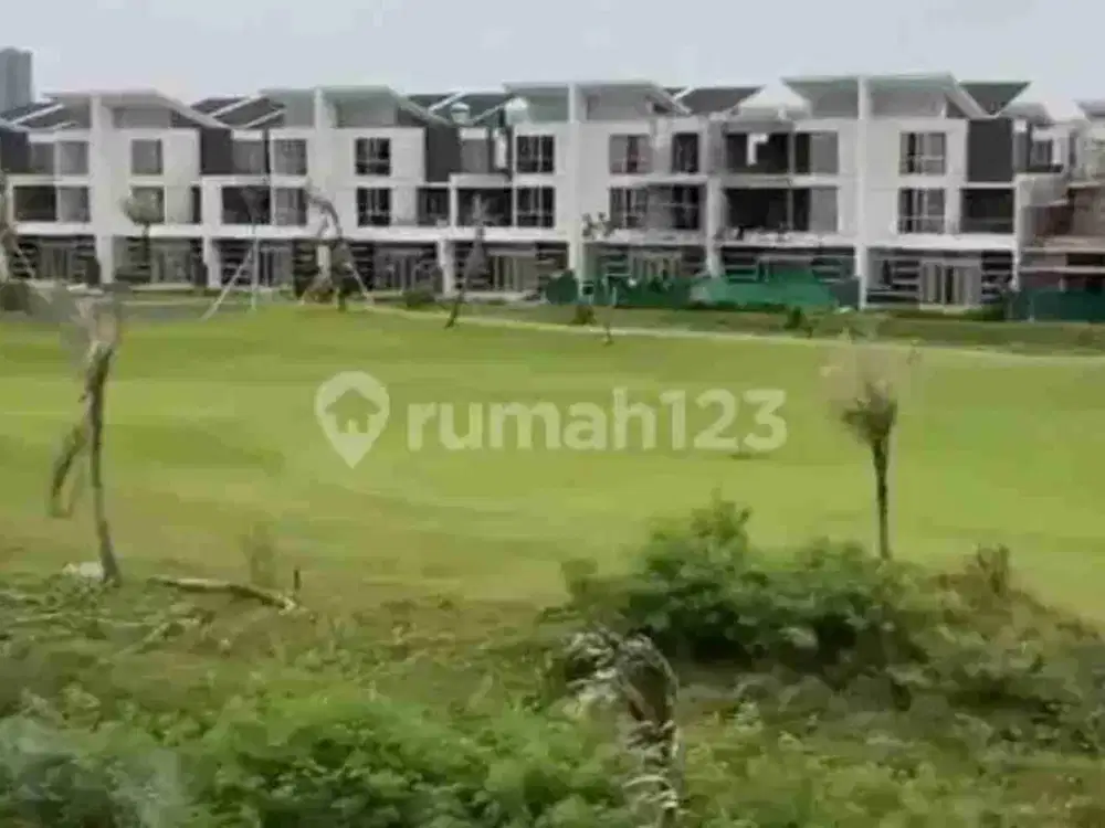 Dijual cepat rumah golf island cluster chopin view golf siap huni