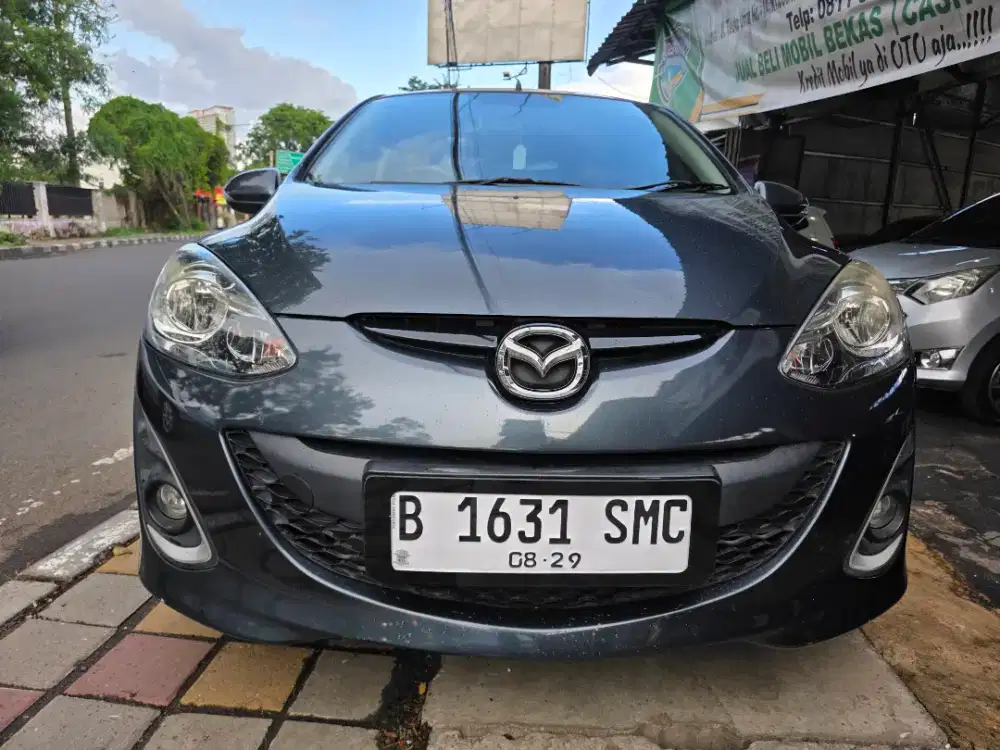 MAZDA 2 R AT MATIC 2013