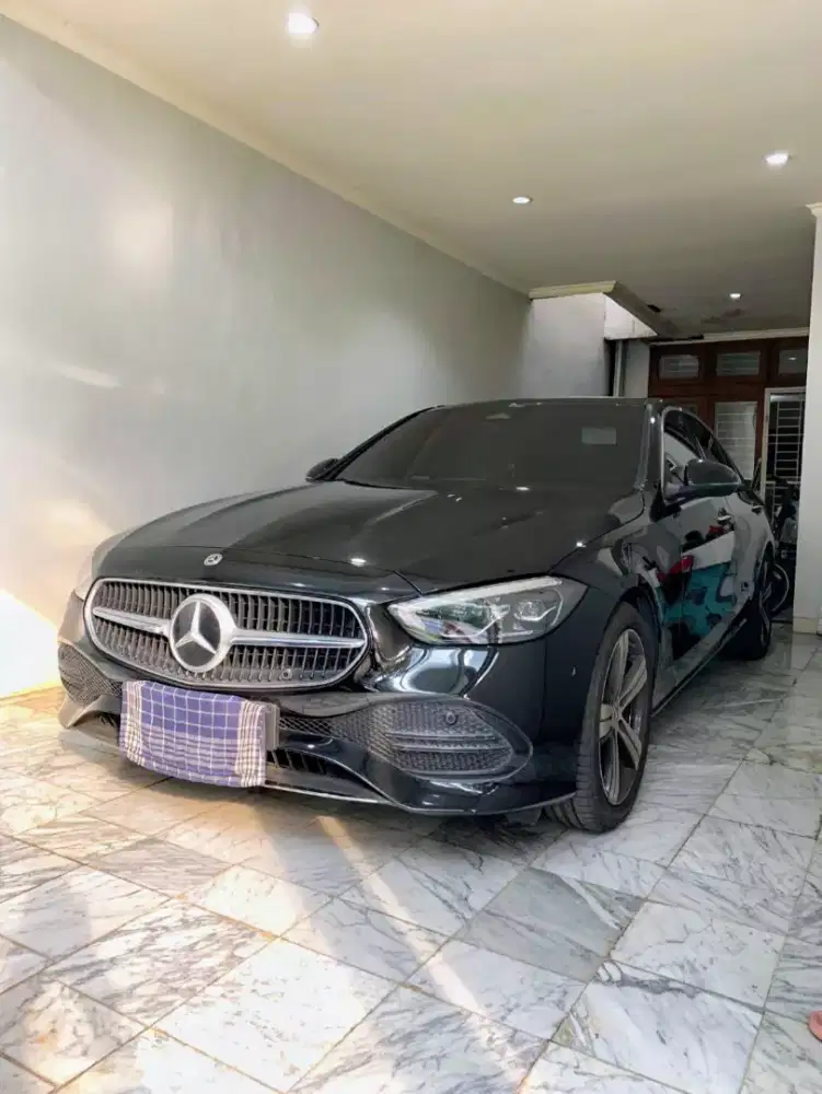 (4000KM) C200 Avantgarde Line W206