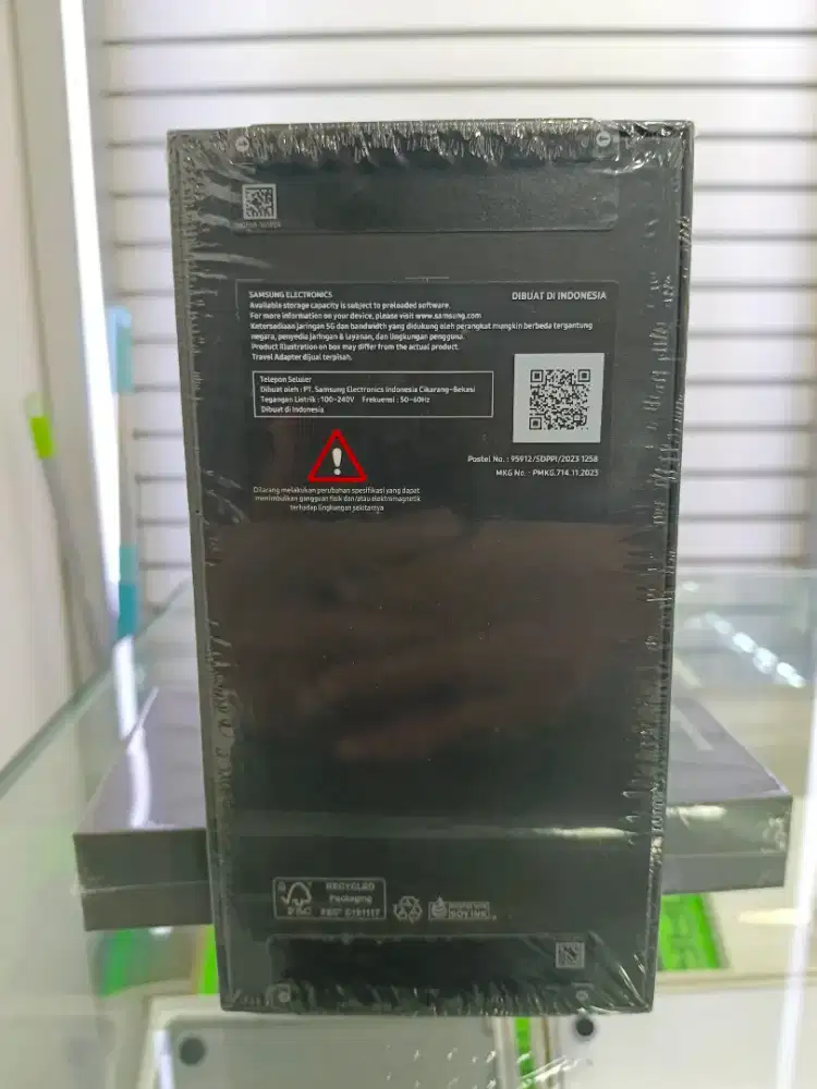 Samsung S24 ultra resmi sein ram 12/256gb