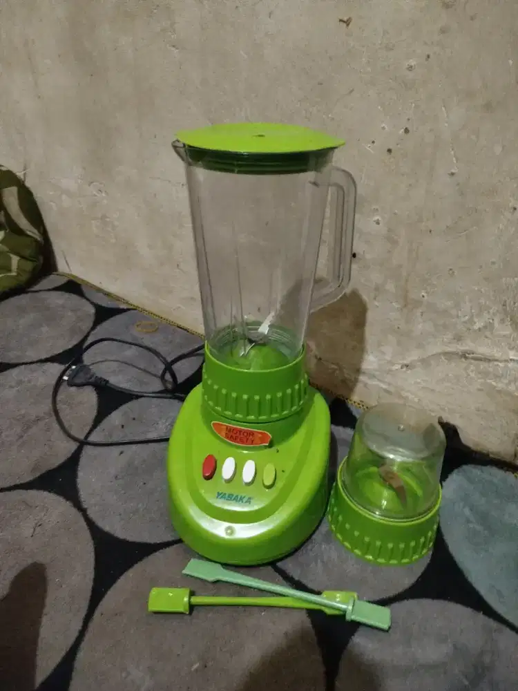 Di jual blender sanex no minusss harga 120 ribu siap anter