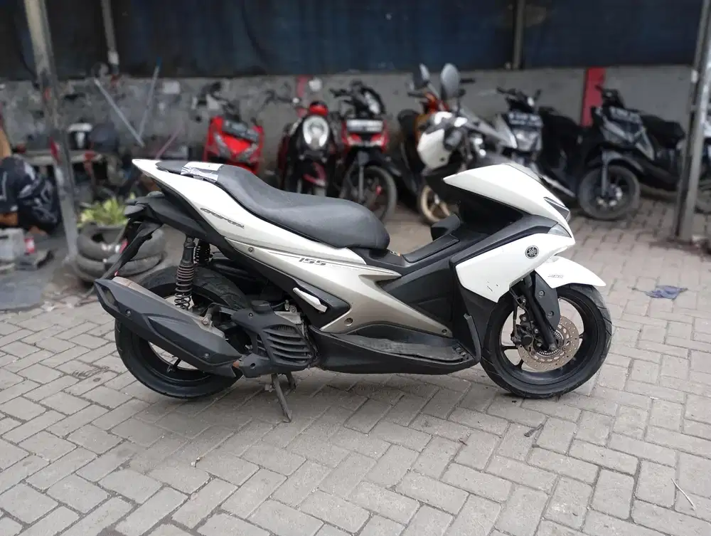 [PROMO NOV] Yamaha Aerox Tahun 2018 Surat Komplit