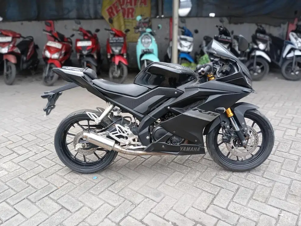 [PROMO NOV] Yamaha R15 Tahun 2021 Surat Komplit