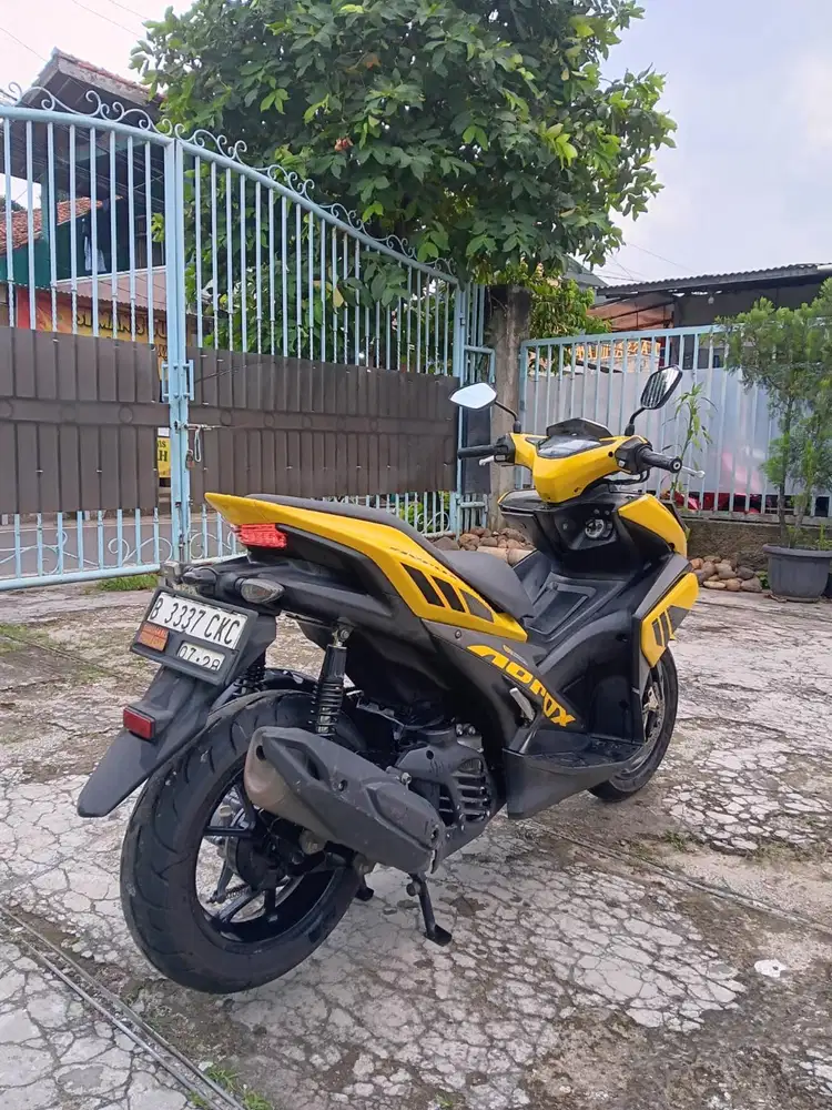 Dijual Yamaha Aerox 155cc garansi persuratan