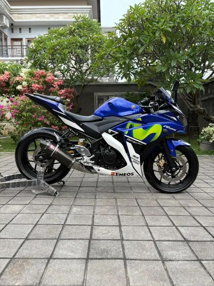 Yamaha R25 2016