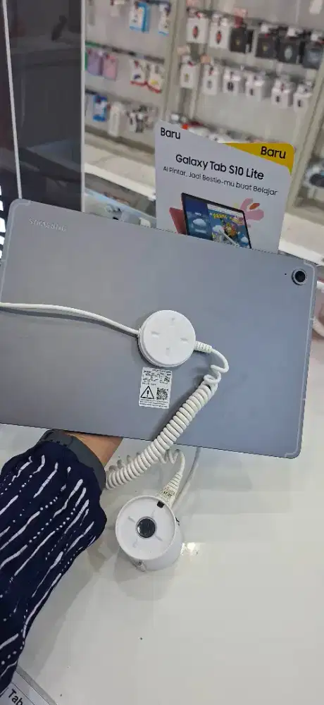 Samsung Tab S10 FE free S Pen