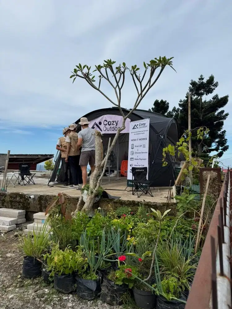 Staff Cuci Sepatu & Sales Jasa Cuci Sepatu (Bogor)