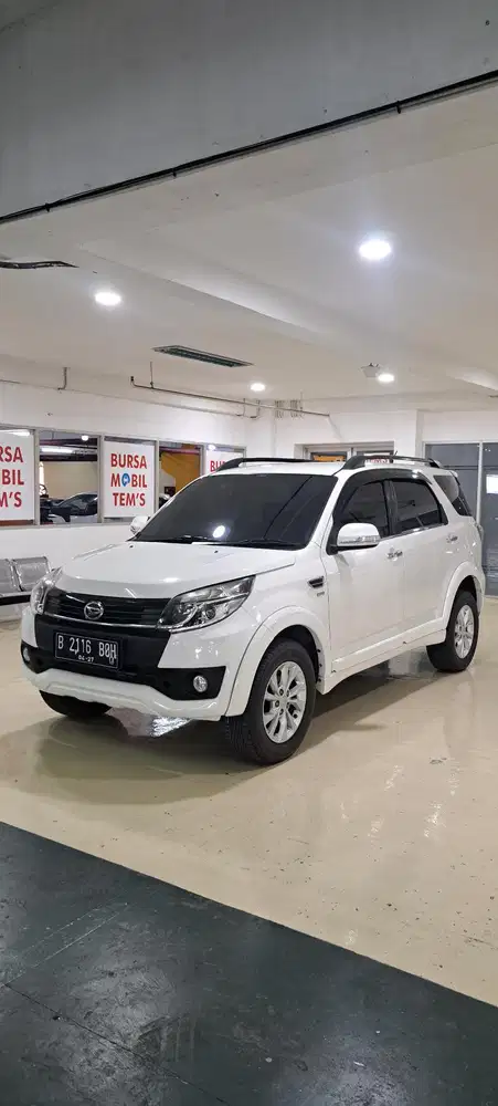 Daihatsu Terios 1.5 R , Manual, Putih, low km