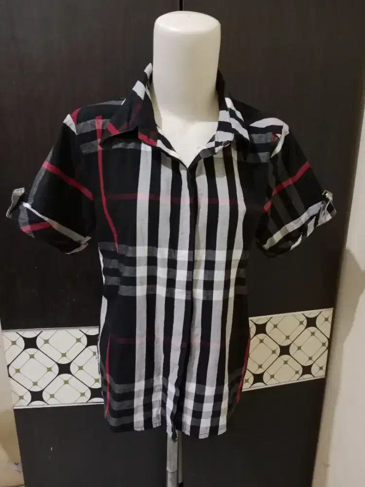 Atasan kemeja premium