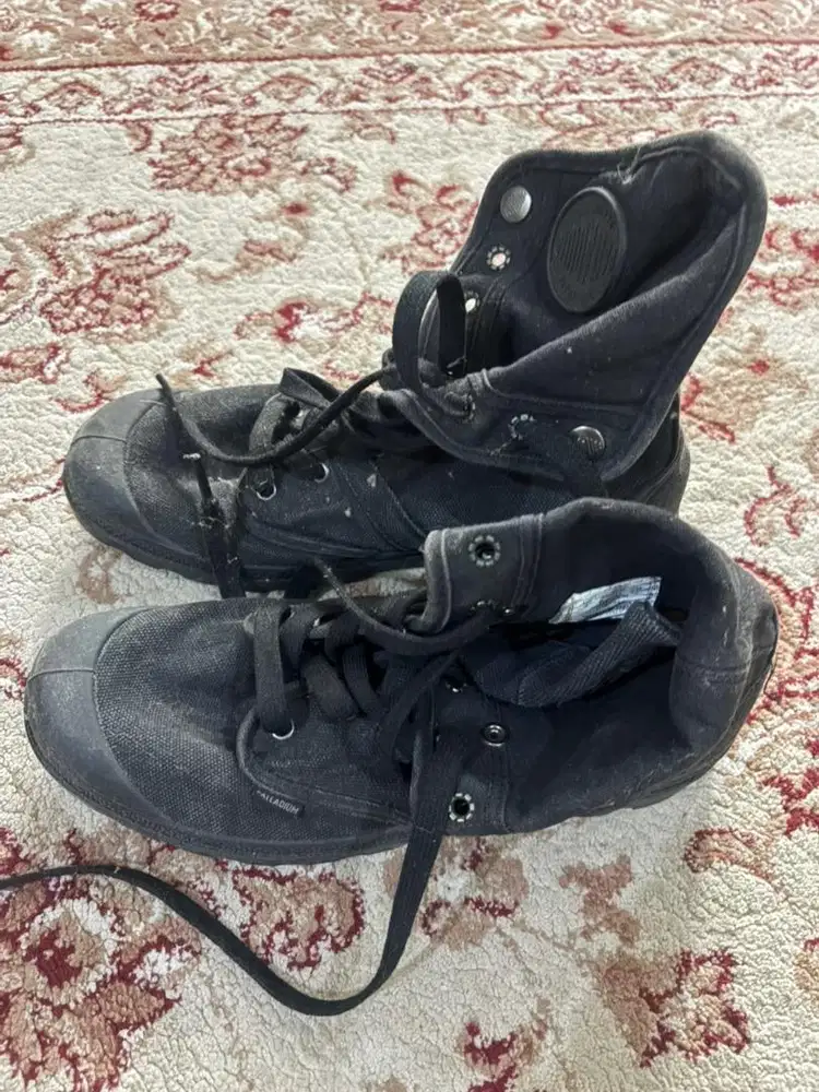 Palladium Black boots