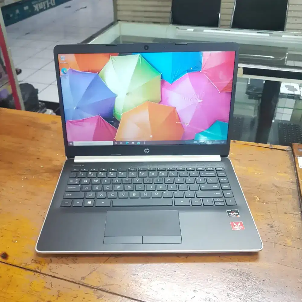 HP 14s-dk0076AU AMD Ryzen 5-3500U Ram 8GB SSD 512GB Radeon Vega 2GB