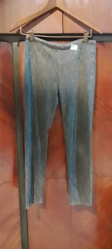 Celana wanita Panjang