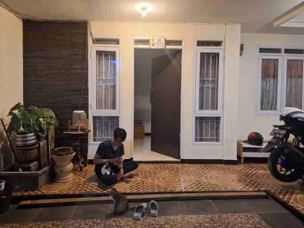 Jual Rumah nyaman & Strategis di Limo Depok