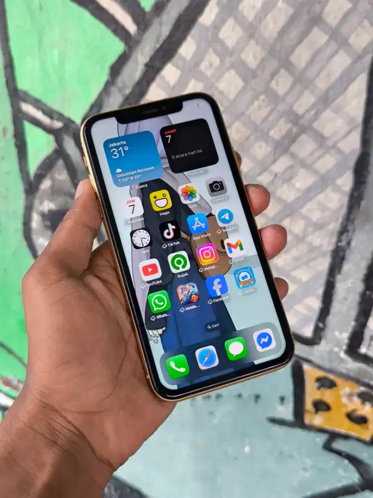 Iphone xr  mulus siap pakai no minus