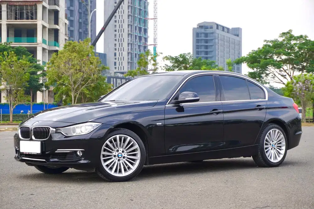 BMW 328i  F30 Luxury 2014 / 2015