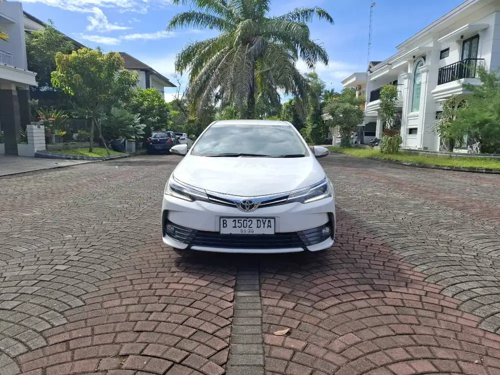 Toyota Corolla Altis V Matic 2018 Sedan Premium Nyaman dp minim