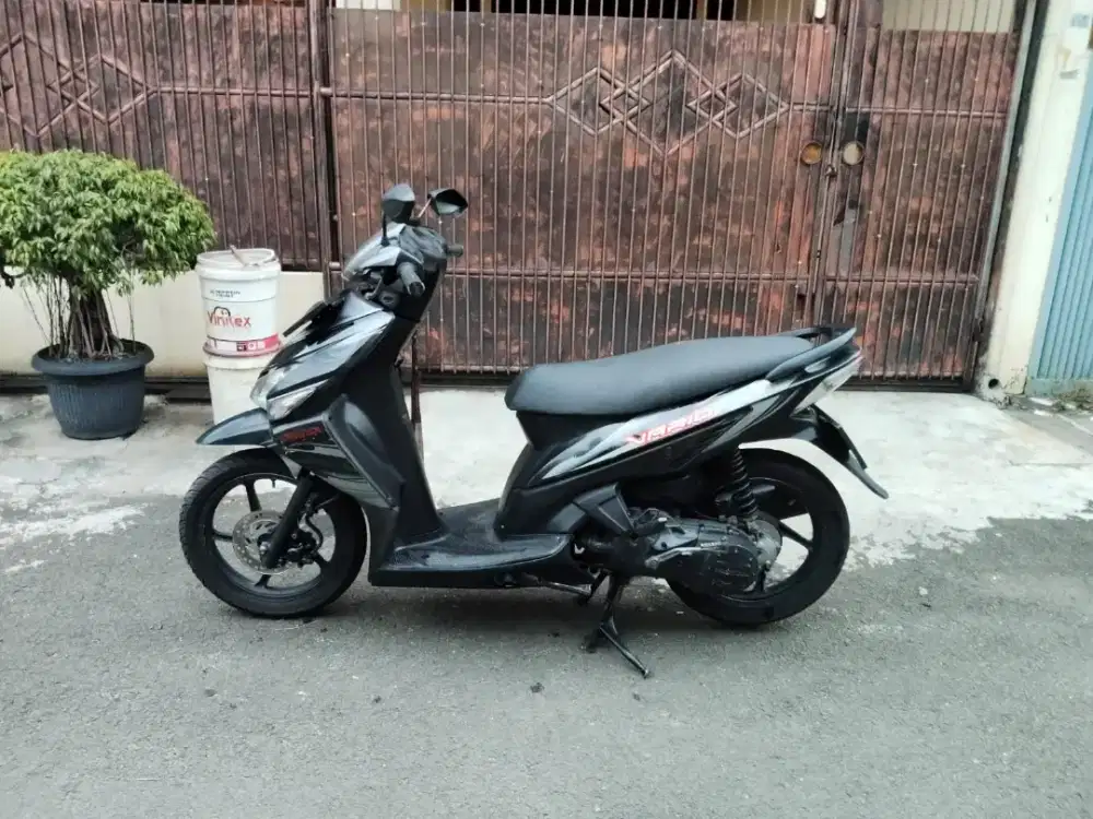 Honda Vario cw tahun 2010 mesin halus siap pakai di Cengkareng