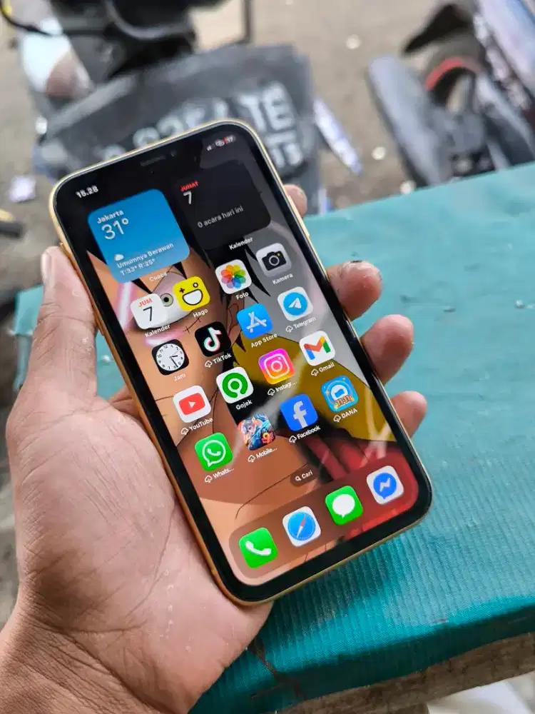 Iphone xr  mulus siap pakai no minus