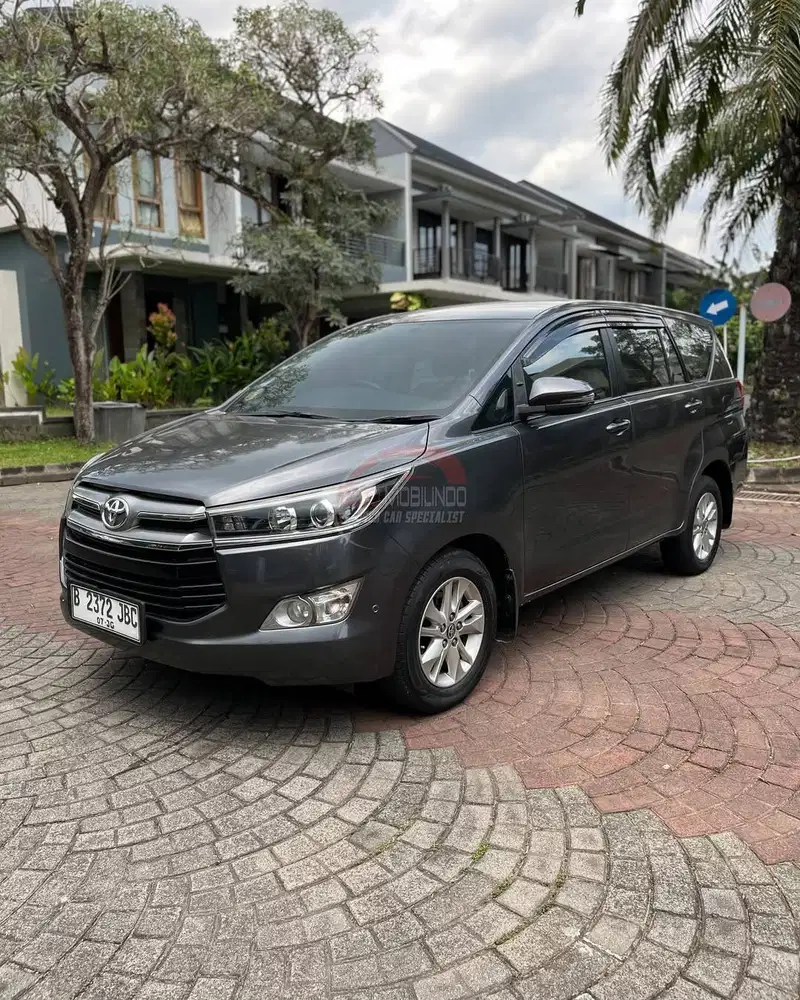 Innova Reborn V Diesel Matic 2020 kondisi istimewa siap pakai dp minim