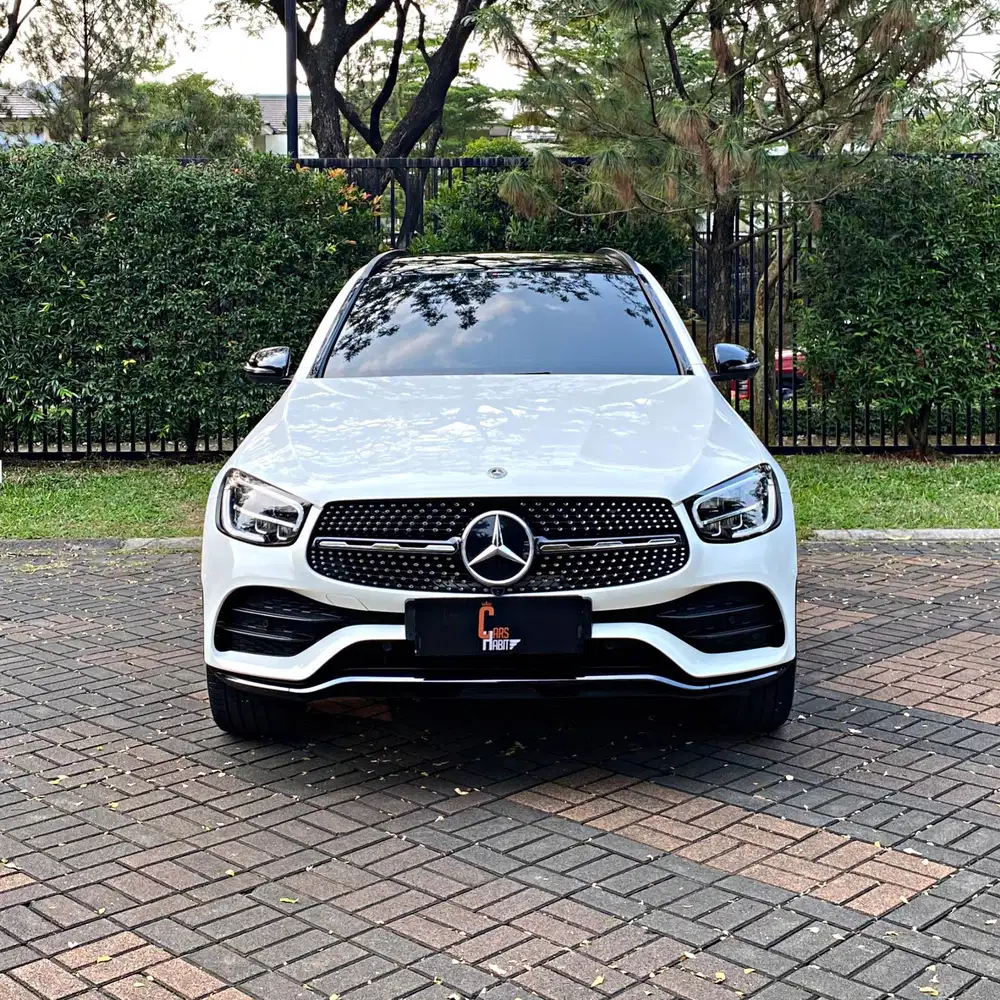 BERGARANSI! Mercedes GLC200 Night Edition 2022 amg 2021 benz 2020