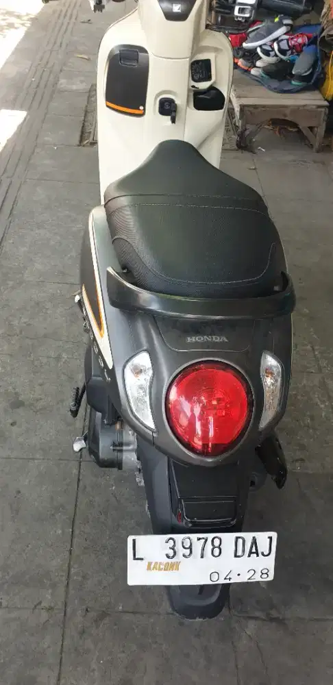 Scoopy Fhasion th 2023 istimewa km 14rb pjk baru