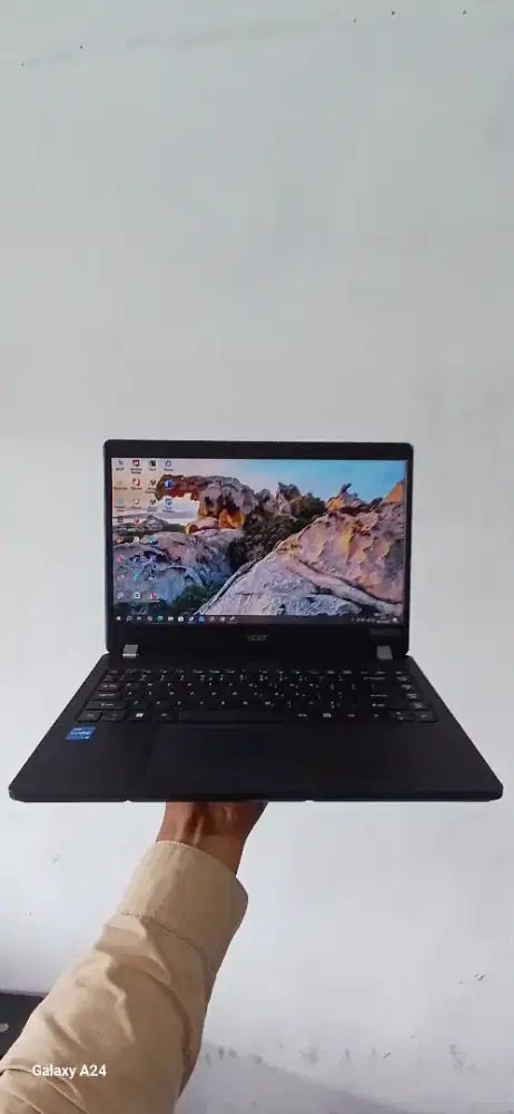 Acer Travelmate Core i5 Gen11 Ram 8GB Ssd 512GB