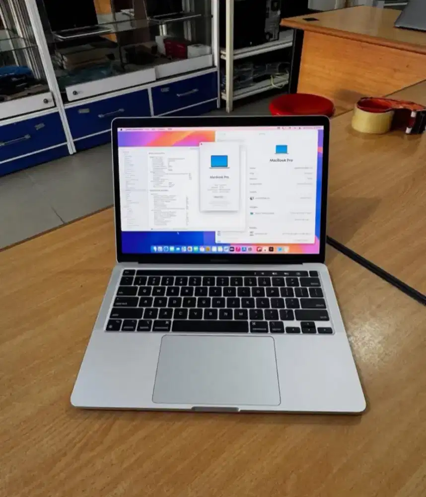 MACBOOK PRO M1 2020 TOUCHBAR