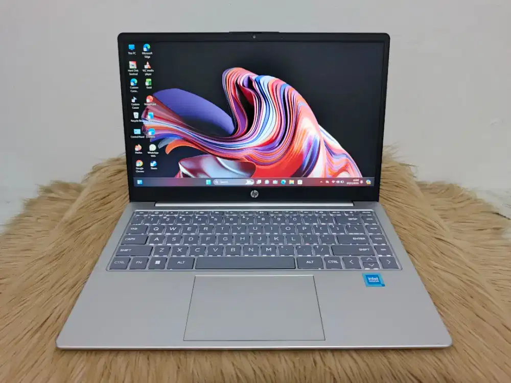 Laptop Desain Terbaru HP 14-ep0xxx Core i3 Gen 12 Ram 8 Ssd 512