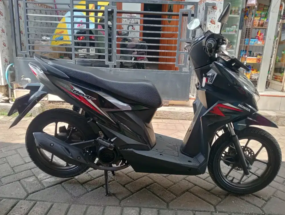 Honda beat dellux tahun 2020 masih baik
