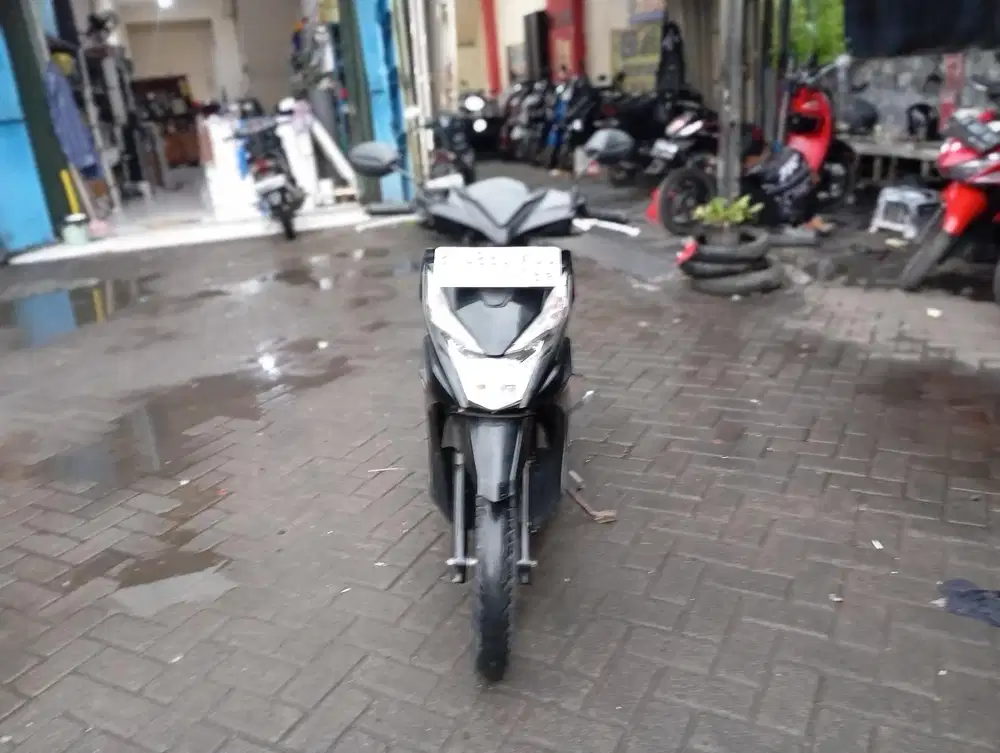 [PROMO NOV] Honda beat eco Tahun 2018 Surat Komplit