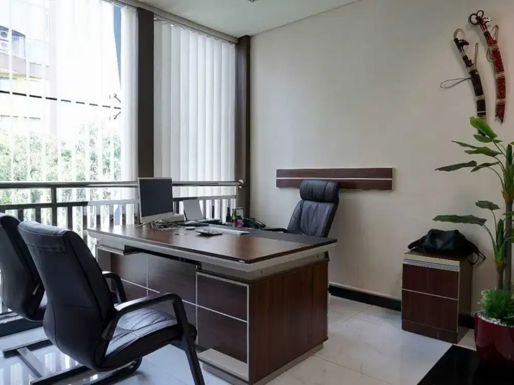 GEDUNG KANTOR FURNISHED MEWAH 7 LANTAI LOKASI STRATEGIS DI BLOK M