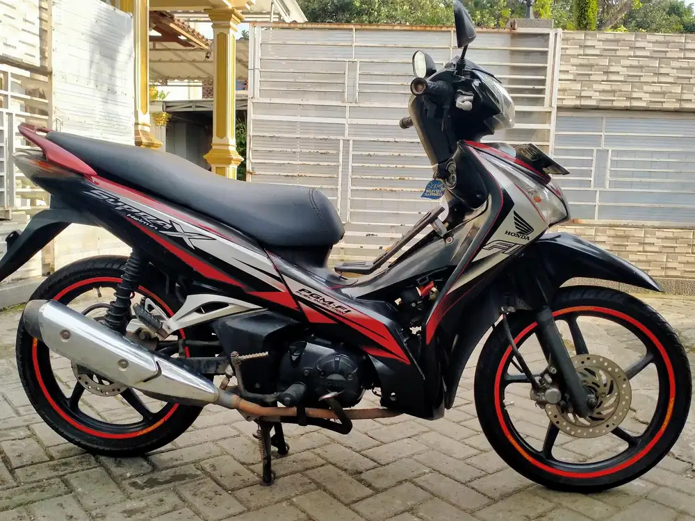 Supra X 125 helm injeksi lengkap motor sehat kterangan detail dibawah