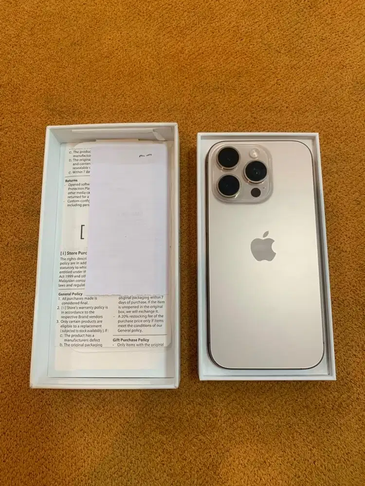 iphone 16 pro 1 TB desert titanium