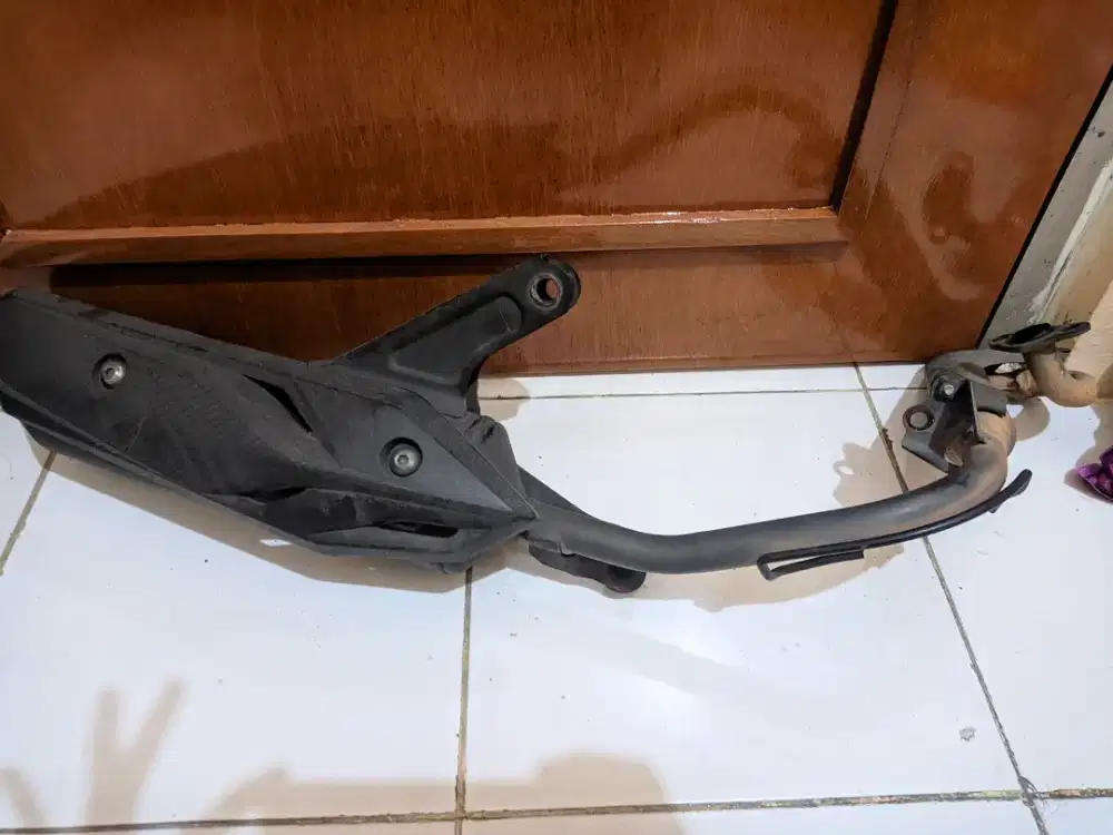 kenalpot bawaan beat