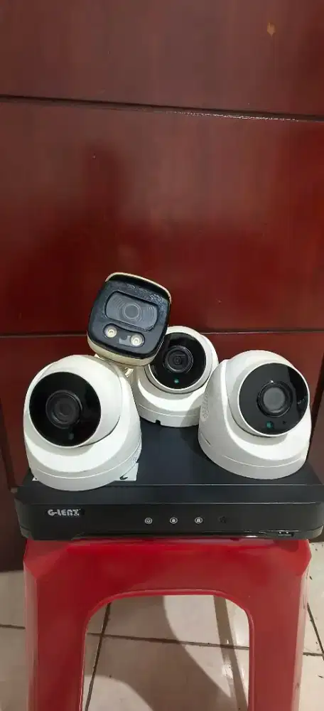 DVR 4 Chainel sama 4 camera Second