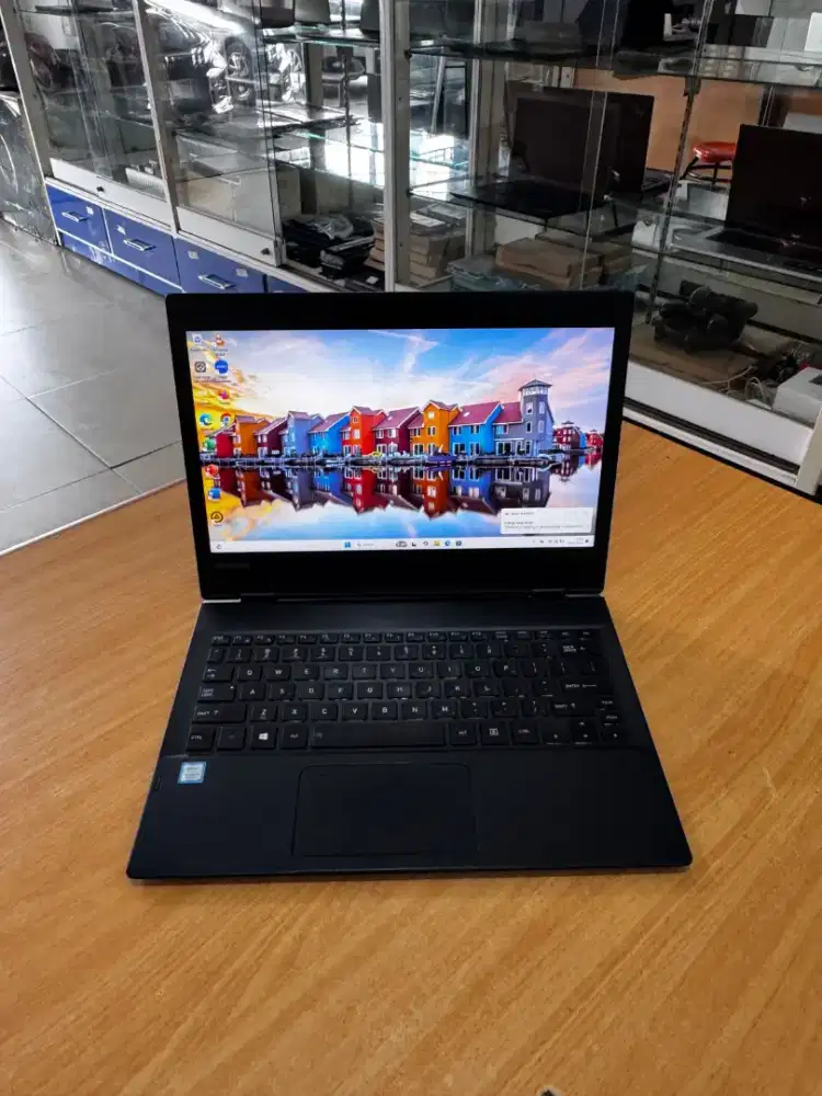TOSHIBA PORTEGE X20W-E CORE I5 GEN 8 FLIP 360'